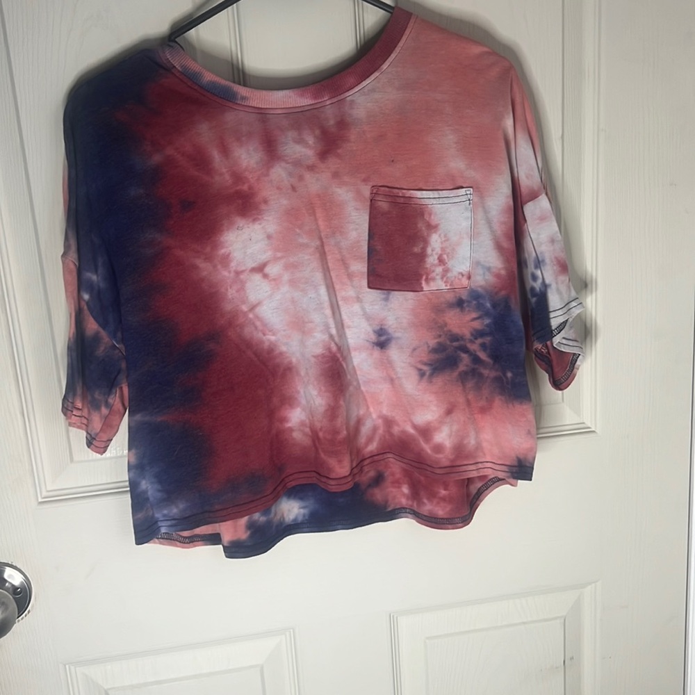 SO, Medium, tie die